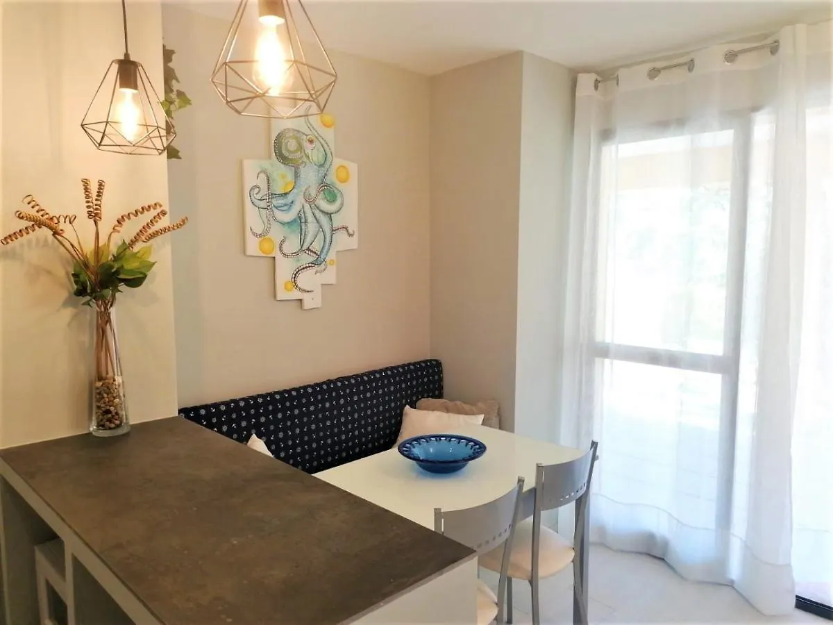 Apartamento 19 Eurosol A 200 Metros Carihuela 托雷莫利诺斯 0*,  西班牙